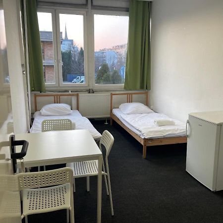 The College Group Hostel Budapest Exteriör bild